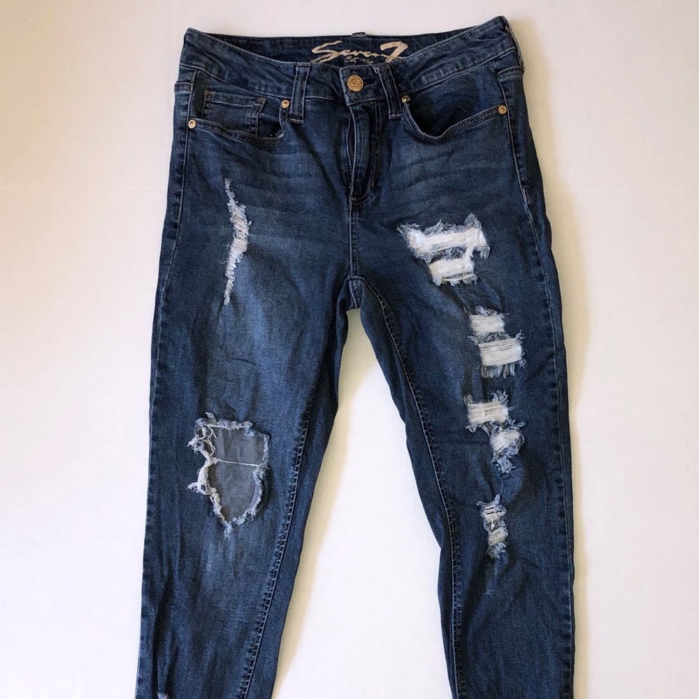 Seven7 Distressed Dark Wash Blue Jeans size 10